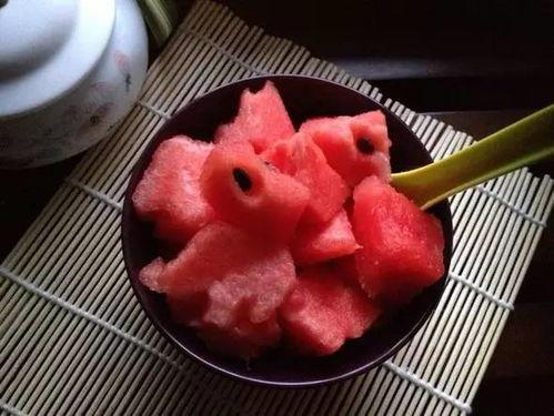 早期网红吃瓜视频大全,那些年我们一起追的“瓜”